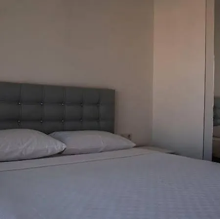 Hotel Sahil *